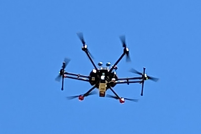 UAVレーザ測量